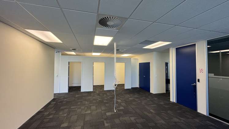 4-8 Pavilion Drive Mangere_8