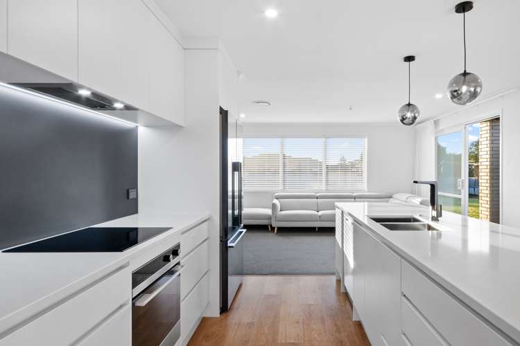 15 Catherine Mclean Road Pukekohe_6