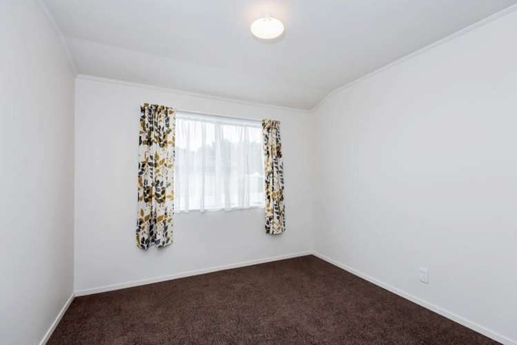 27 Penion Drive Flat Bush_6