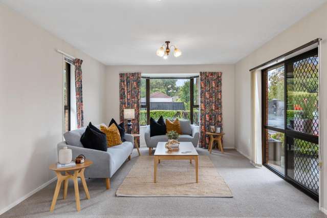 1/1 Torvill and Dean Lane Cashmere_1