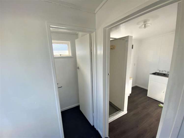 11 Konini Street 1230_8