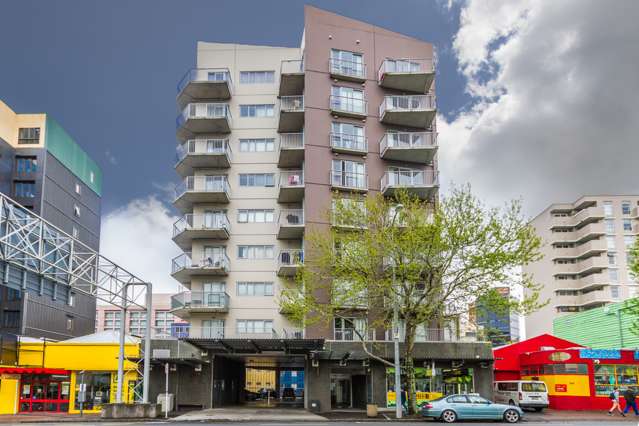 6a/208 Hobson Street Auckland Central_1