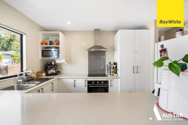  2/29 Kemp Road Massey_2