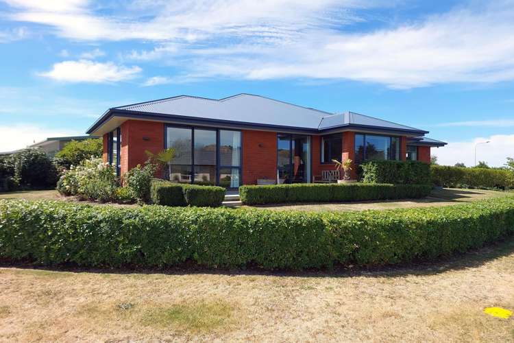 1 Eric Batchelor Place Waimate_21