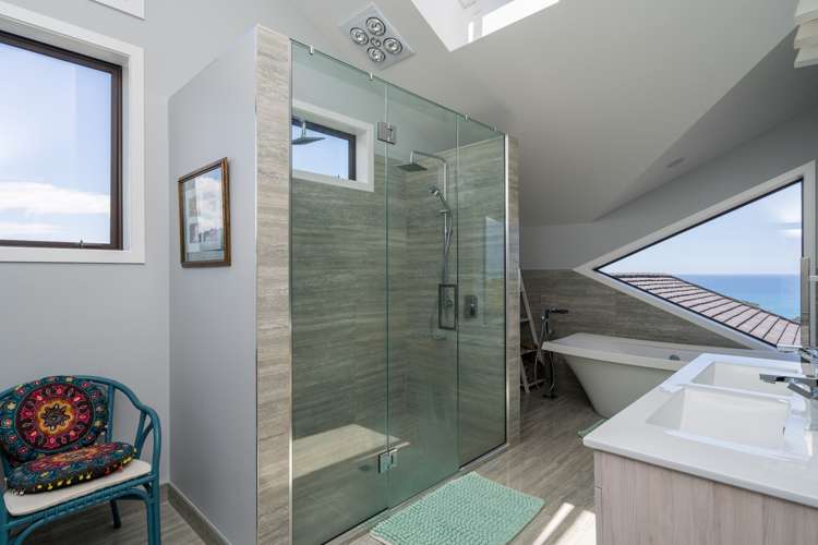 64 Onekainga Rise (Pvt) Whananaki_15