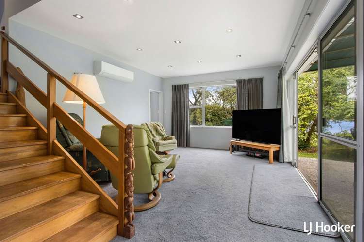 10 Roretana Drive Athenree_16