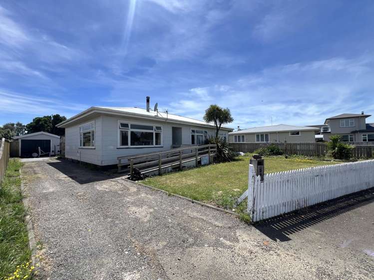 39 Christian Street Dannevirke_15