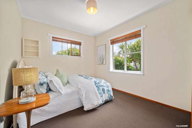 49 Holland Road Hillcrest_9