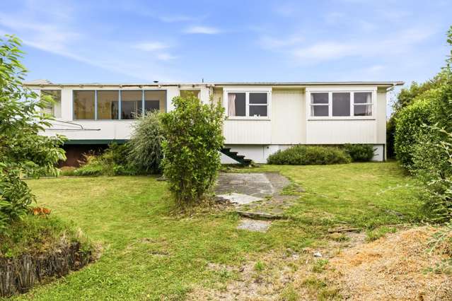 Classic 1970s Home - Deadline Sale!