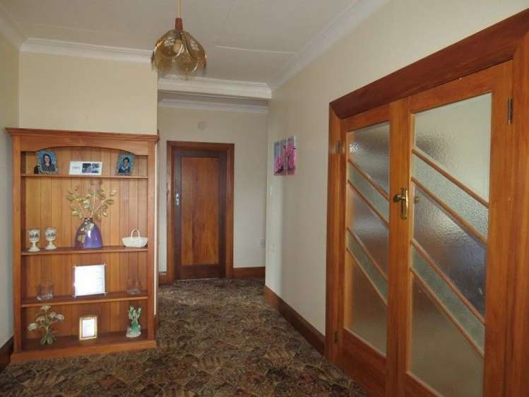 142 Main Street Pahiatua_12