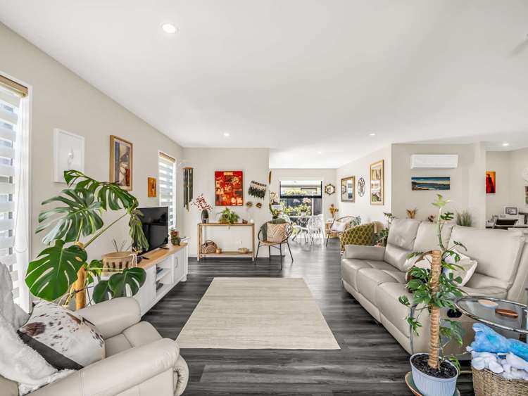 30 Kawari Drive Pegasus_13