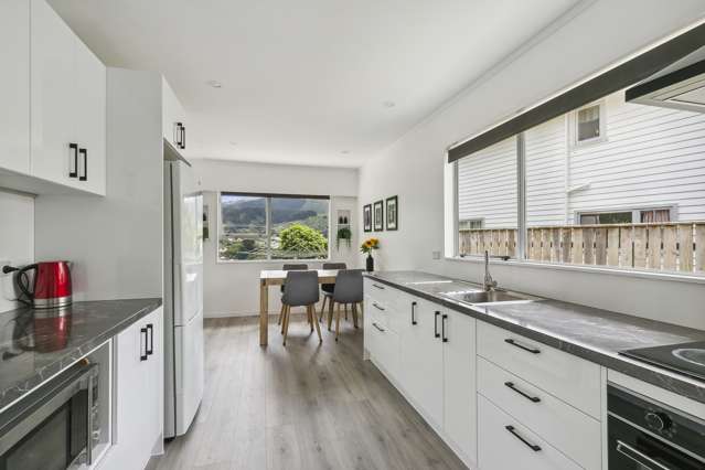 30 Lupin Terrace Tawa_1