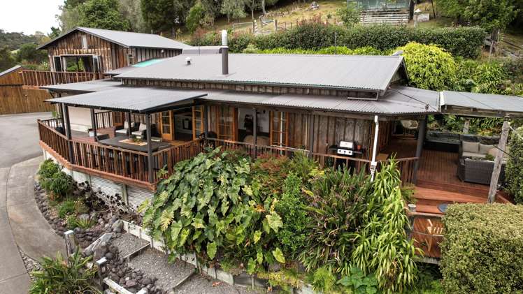 313 Hill Road Eskdale_33