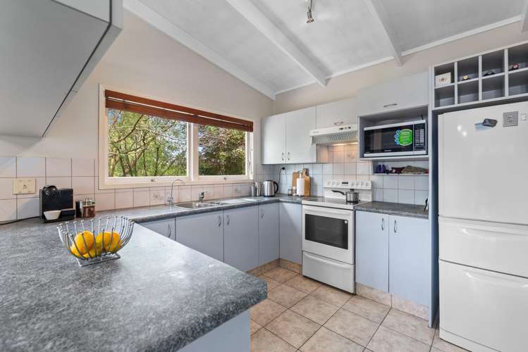 35 Lyndhurst Road Te Atatu South_9