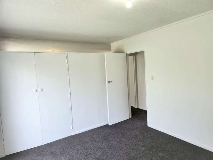 2/897 Heaphy Terrace 1055_6