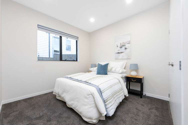 24 Gospel Heights Flat Bush_17