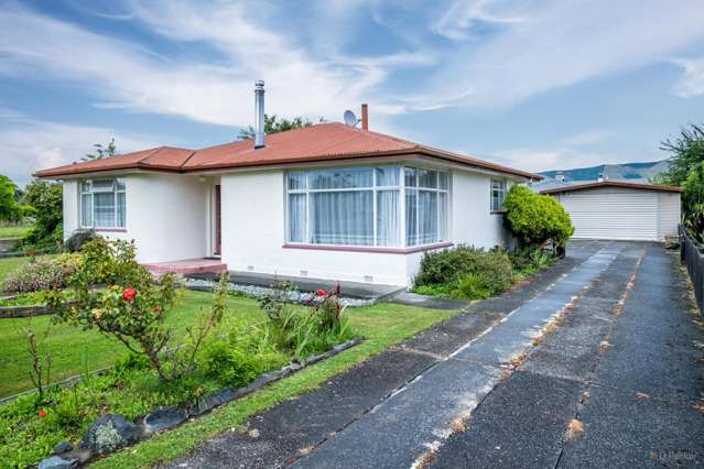 1 Regent Street Waimate_2