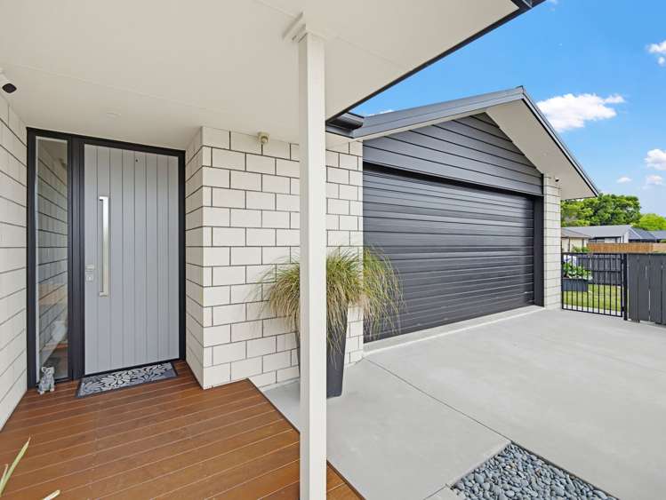 2 Kotare Drive_2
