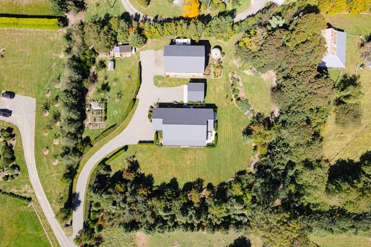 49 Stott Drive Darfield_35