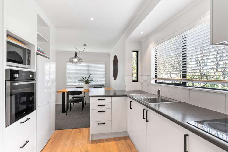 1/24 Golf Road New Lynn_3
