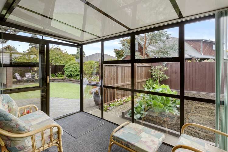 2/5 Wynand Place Sockburn_16