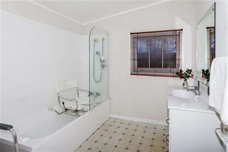 32 Hill Street Paeroa_16