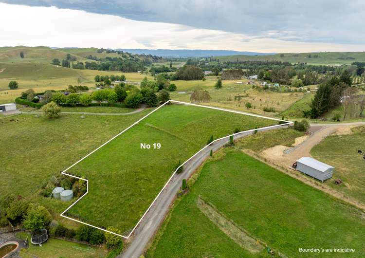 13,15,19 Tui Drive Rd2, Waipukurau_12