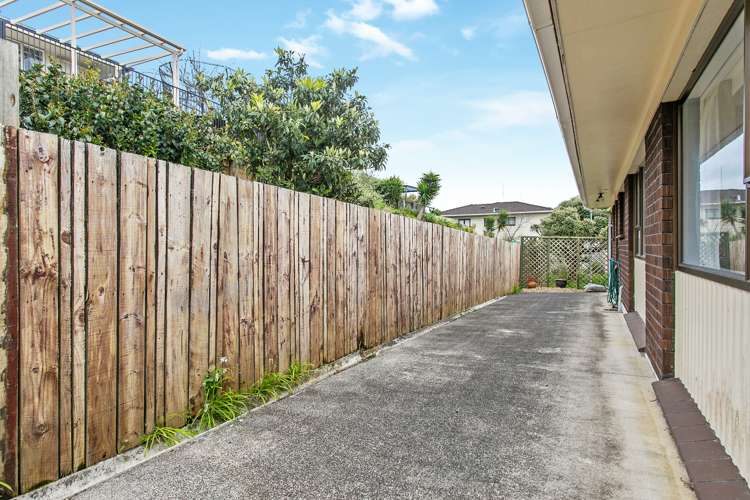 10/248 Great North Road Henderson_10