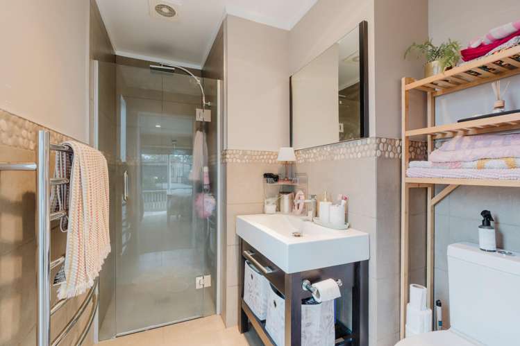 7 Keitha Place Glenview_6
