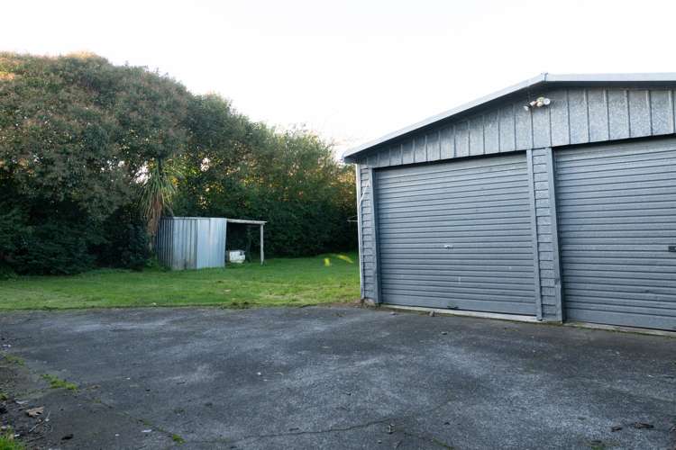 272 Fox Street Hamilton East_13