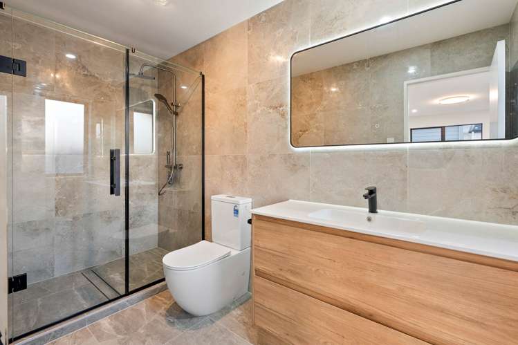 28 Castlebane Drive Flat Bush_26
