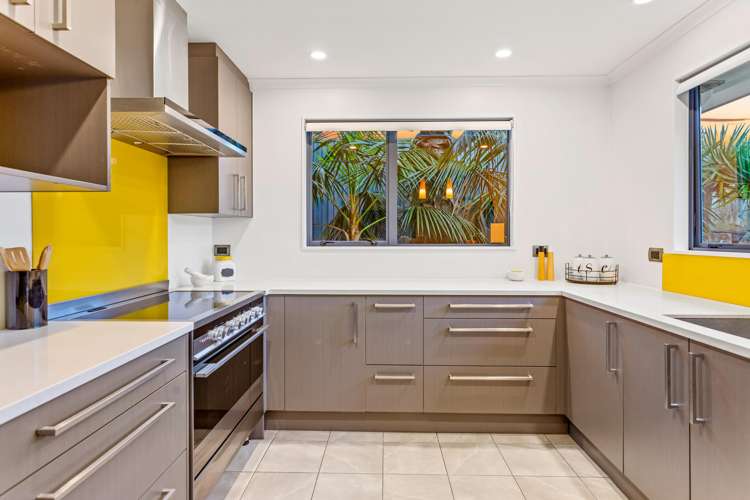 21 Breenagh Place Massey_7