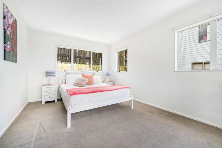 1a Highgrove Lane Totara Vale_9
