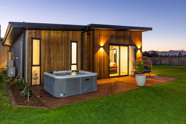 37 Aerodrome Road Blenheim_5