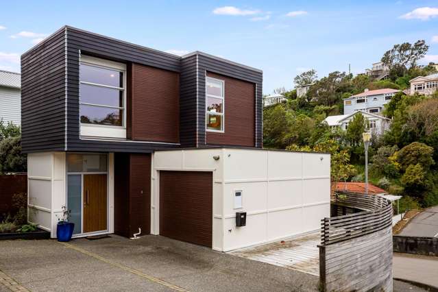 CONTEMPORARY COMFORT & CONVENIENCE