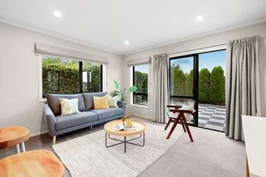 37F Horsham Downs Road_3