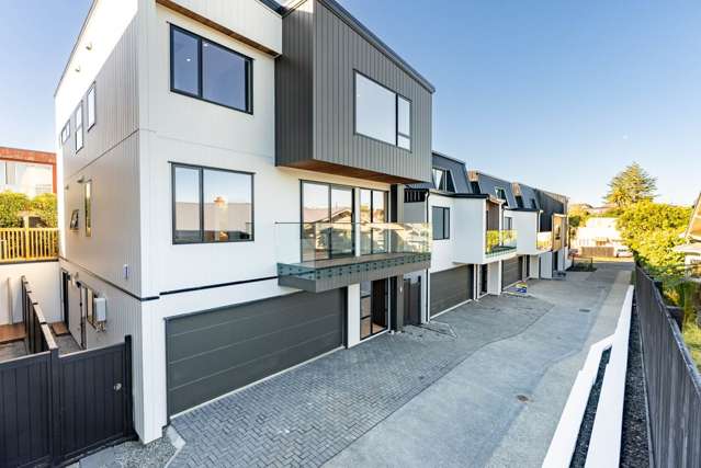 Brand New Luxury Homes in the Heart of Remuera