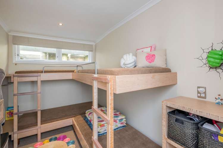 53 The Esplanade Raumati South_9