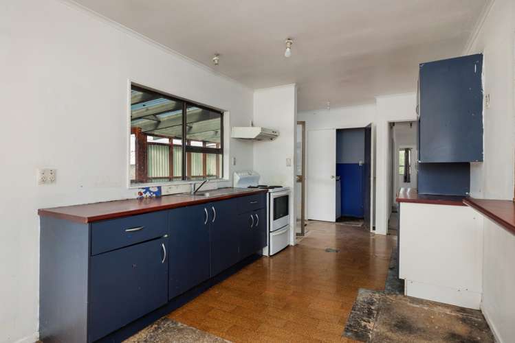 142 Roger Road Taheke_7