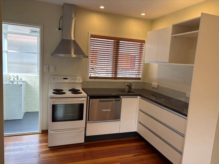 3/28 Bute Road_1