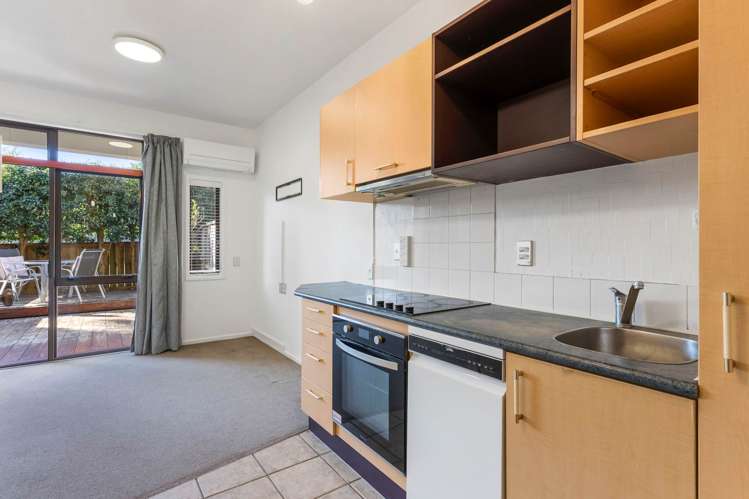 39/92 Bush Road Albany_10