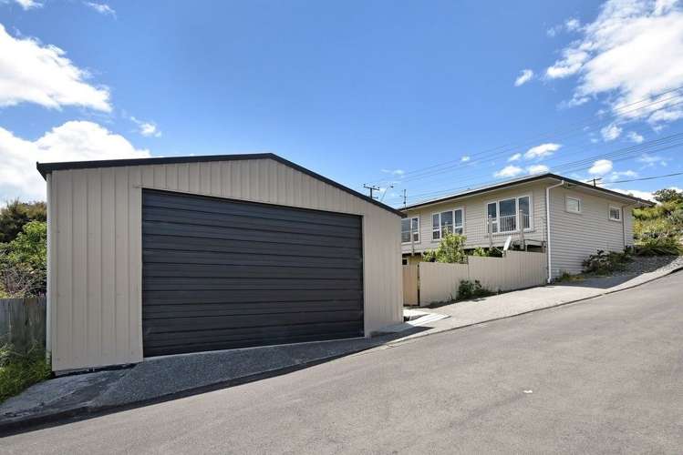 188 The Ridgeway Stoke_1