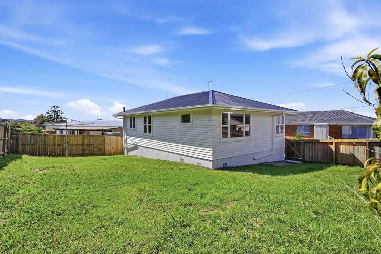 1/176 Chivalry Road Glenfield_18