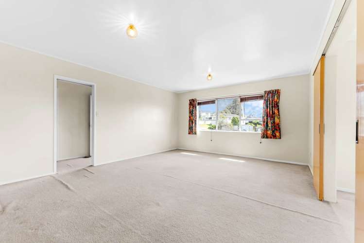 14 Tetrarch Place Totara Vale_10