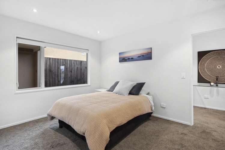 10 Garfield Avenue Roslyn_18
