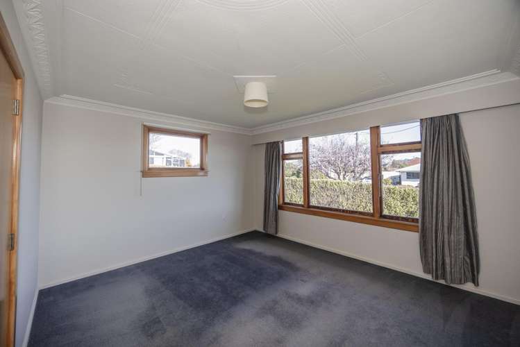 20 Arrow Crescent Holmes Hill_11