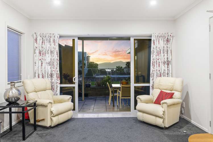 8/4 Dp Seaview Road Paraparaumu Beach_4