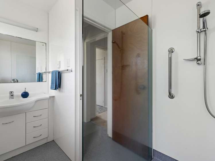 93 Russell Road Huntly_10