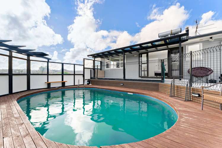 18 Murray Road Te Atatu Peninsula_17