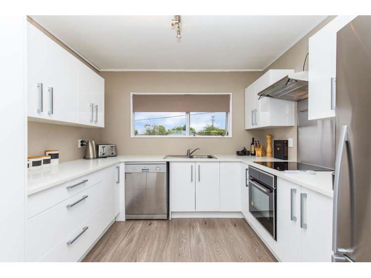 1/52 Arran Road Browns Bay_3